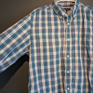 EUC ✨Softwash Tailored Slim Fit Button Down